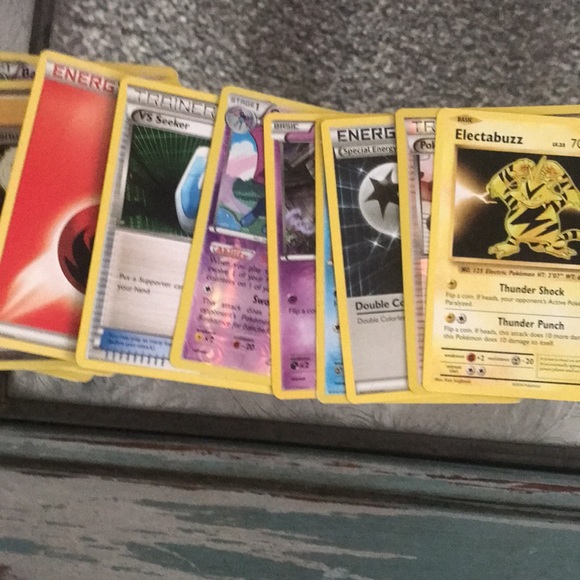 One pack of 36 Pokémon cards - Picture 2 of 3